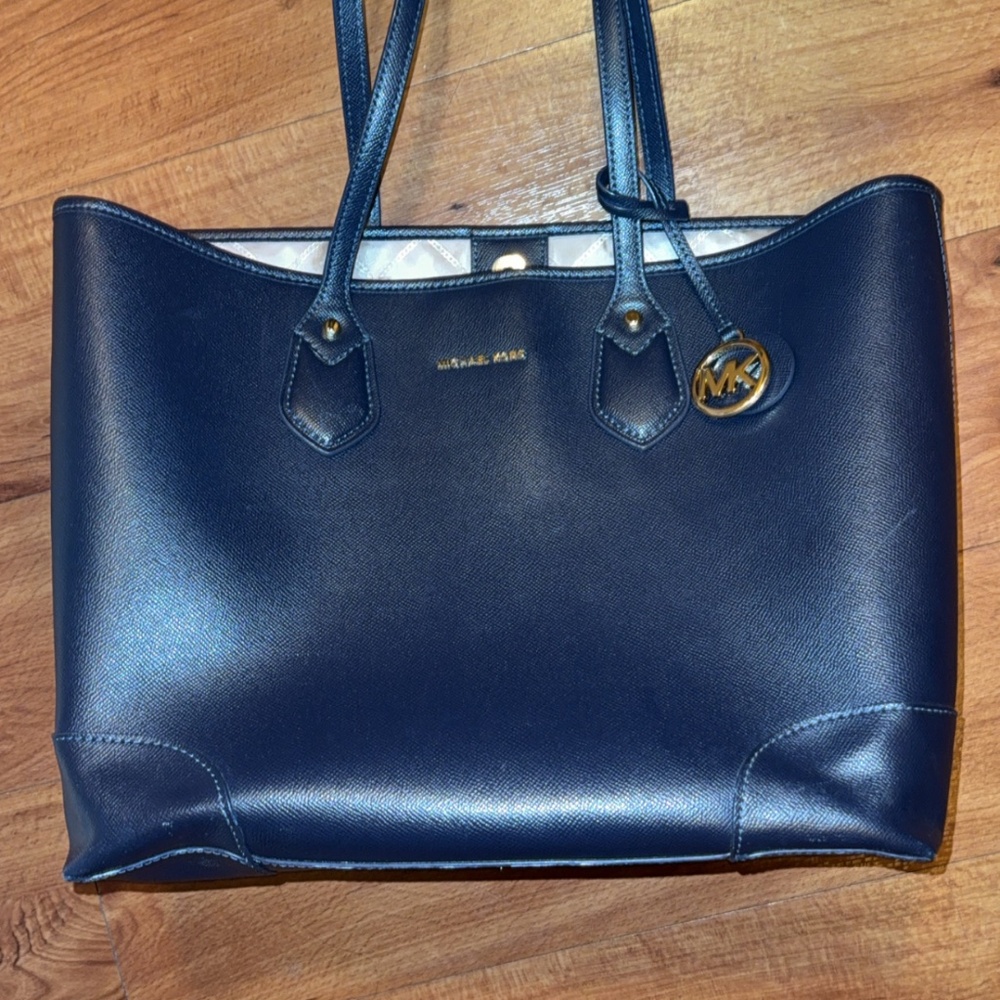 Michael Kors Large Tote Bag